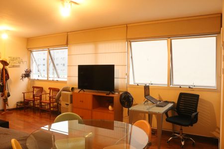 Apartamento à venda com 90m², 3 quartos e 1 vagaSala