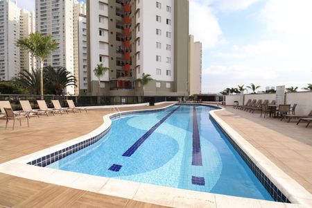 Apartamento à venda com 50m², 2 quartos e 2 vagasÁrea comum - Piscina