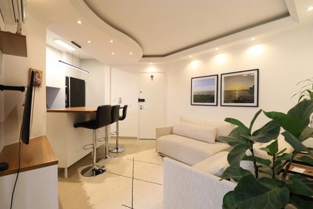 Apartamento à venda com 50m², 2 quartos e 2 vagasSala