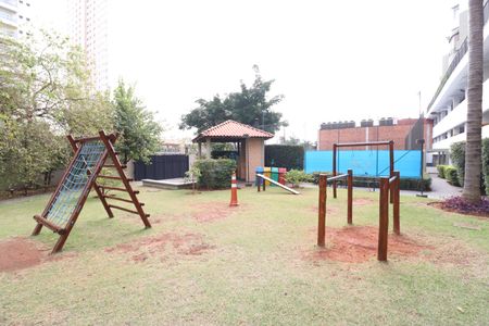 Apartamento à venda com 50m², 2 quartos e 2 vagasÁrea comum - Playground