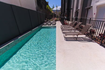 Apartamento para alugar com 45m², 1 quarto e sem vaga Apartamento para alugar com 45m², 1 quarto e sem vagaÁrea comum - Piscina