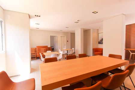 Apartamento para alugar com 45m², 1 quarto e sem vaga Apartamento para alugar com 45m², 1 quarto e sem vagaÁrea comum - Salão de festas