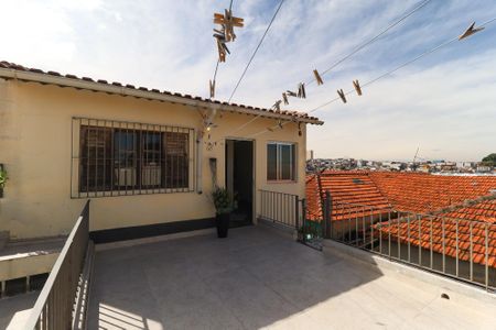 Casa à venda com 120m², 3 quartos e 1 vagaÁrea  Extrena