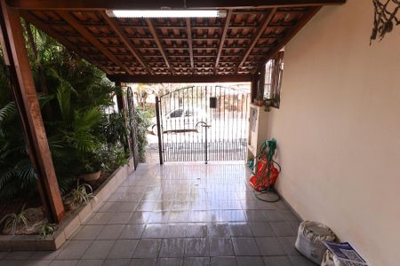 Casa à venda com 120m², 3 quartos e 1 vagaGaragem