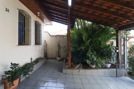 Casa à venda com 120m², 3 quartos e 1 vagaGaragem