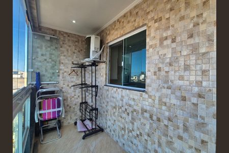 Apartamento para alugar com 70m², 2 quartos e sem vagaVaranda