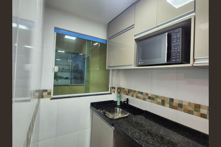 Apartamento para alugar com 70m², 2 quartos e sem vagaÁrea de Serviço