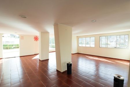 Apartamento à venda com 65m², 2 quartos e 1 vaga Apartamento à venda com 65m², 2 quartos e 1 vagaÁrea comum