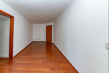 Apartamento para alugar com 110m², 3 quartos e 3 vagas Apartamento para alugar com 110m², 3 quartos e 3 vagasSala 1