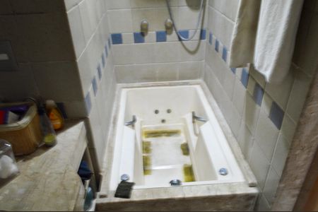 Apartamento para alugar com 158m², 3 quartos e 1 vagaBanheiro da Suíte 1