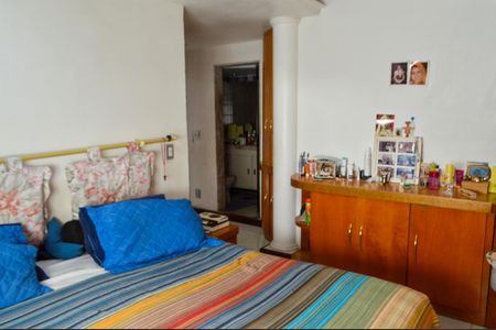 Apartamento para alugar com 158m², 3 quartos e 1 vagaSuíte 1