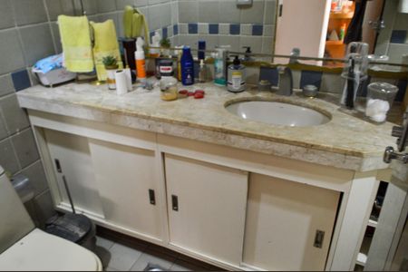 Apartamento para alugar com 158m², 3 quartos e 1 vagaBanheiro da Suíte 1