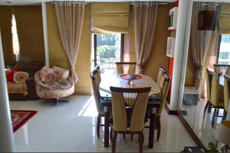 Apartamento para alugar com 158m², 3 quartos e 1 vagaSala