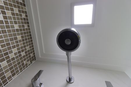 Apartamento à venda com 115m², 3 quartos e 2 vagasBanheiro da Suíte 2 - Chuveiro