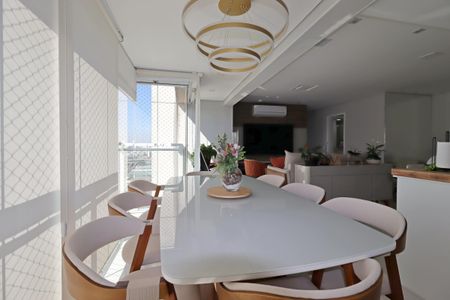 Apartamento à venda com 115m², 3 quartos e 2 vagasVaranda Gourmet