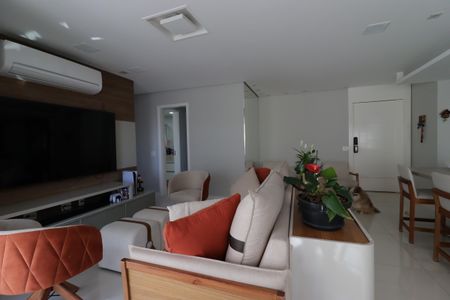 Apartamento à venda com 115m², 3 quartos e 2 vagasSala