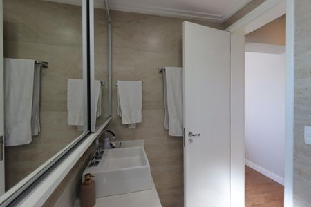 Apartamento à venda com 115m², 3 quartos e 2 vagasBanheiro da Suíte 3