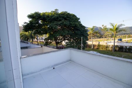 Casa de condomínio à venda com 350m², 3 quartos e 2 vagasVaranda Suíte 2