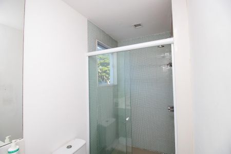 Casa de condomínio à venda com 350m², 3 quartos e 2 vagasBanheiro da Suíte 1