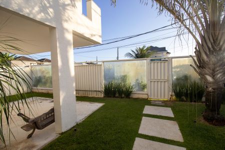 Casa de condomínio à venda com 350m², 3 quartos e 2 vagasQuintal
