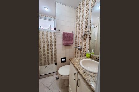 Apartamento para alugar com 83m², 2 quartos e 1 vaga Apartamento para alugar com 83m², 2 quartos e 1 vagaBanheiro da Suíte