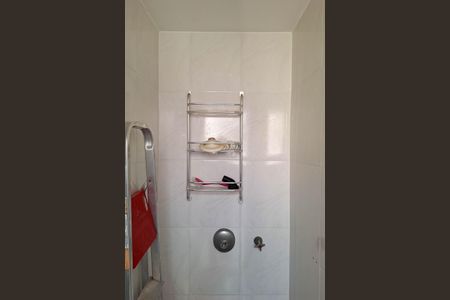 Apartamento para alugar com 83m², 2 quartos e 1 vaga Apartamento para alugar com 83m², 2 quartos e 1 vagaBanheiro de serviço