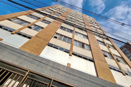 Apartamento para alugar com 83m², 2 quartos e 1 vaga Apartamento para alugar com 83m², 2 quartos e 1 vagaFachada