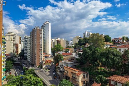 Vista da Sala de apartamento para alugar com 2 quartos, 83m² em Icaraí, Niterói