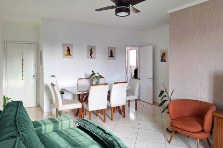Apartamento para alugar com 83m², 2 quartos e 1 vaga Apartamento para alugar com 83m², 2 quartos e 1 vagaSala