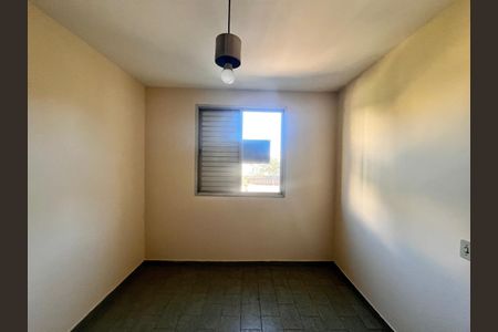 Apartamento à venda com 110m², 3 quartos e 1 vagaQuarto 2