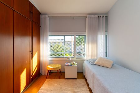 Casa para alugar com 250m², 4 quartos e 2 vagas Casa para alugar com 250m², 4 quartos e 2 vagasQuarto 2