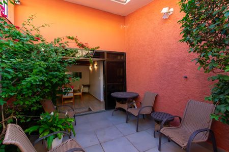 Casa para alugar com 250m², 4 quartos e 2 vagas Casa para alugar com 250m², 4 quartos e 2 vagasÁrea gourmet