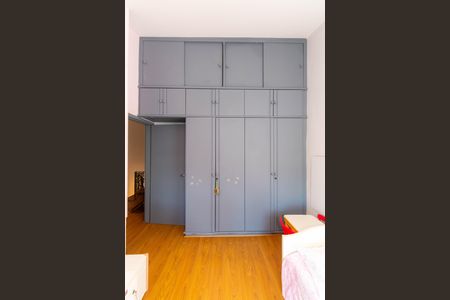Casa para alugar com 250m², 4 quartos e 2 vagas Casa para alugar com 250m², 4 quartos e 2 vagasQuarto 1