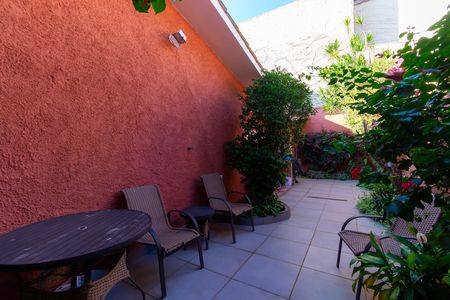 Casa para alugar com 250m², 4 quartos e 2 vagas Casa para alugar com 250m², 4 quartos e 2 vagasÁrea gourmet