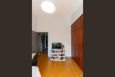Casa para alugar com 250m², 4 quartos e 2 vagas Casa para alugar com 250m², 4 quartos e 2 vagasQuarto 2
