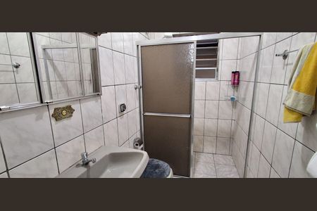 Casa à venda com 234m², 3 quartos e 2 vagasBanheiro