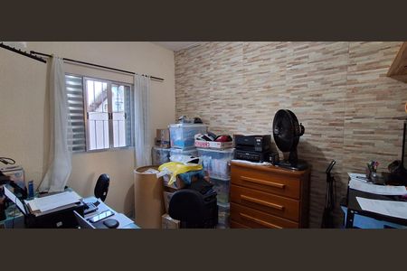 Casa à venda com 234m², 3 quartos e 2 vagasQuarto 1