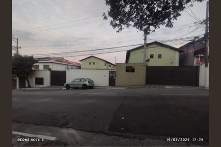 Casa à venda com 57m², 2 quartos e 1 vaga Casa à venda com 57m², 2 quartos e 1 vagaFoto 04
