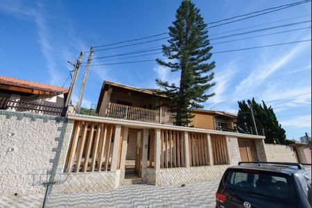 Casa para alugar com 278m², 3 quartos e 4 vagasFachada