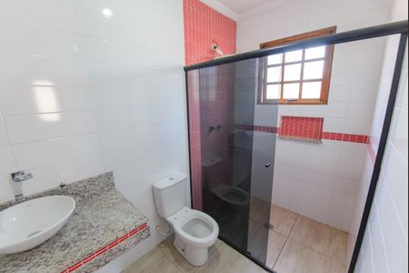 Casa para alugar com 278m², 3 quartos e 4 vagasBanheiro da Suíte 1