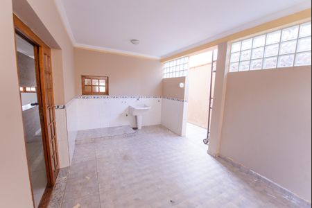 Casa para alugar com 278m², 3 quartos e 4 vagasÁrea de Serviço