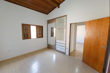 Casa para alugar com 278m², 3 quartos e 4 vagasSuíte 1