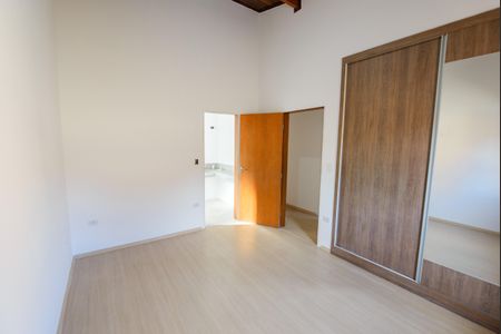 Casa para alugar com 278m², 3 quartos e 4 vagasSuíte 2