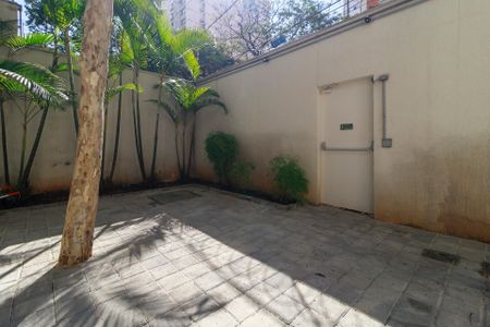 Apartamento à venda com 65m², 2 quartos e 1 vagaÁrea comum