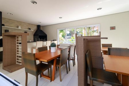 Apartamento à venda com 65m², 2 quartos e 1 vagaÁrea comum