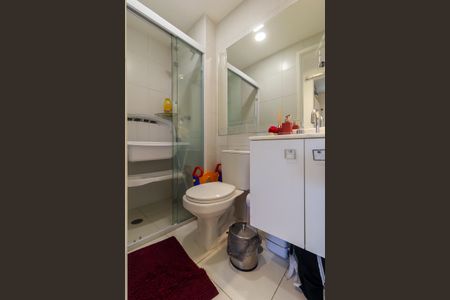 Apartamento à venda com 65m², 2 quartos e 1 vagaBanheiro Social