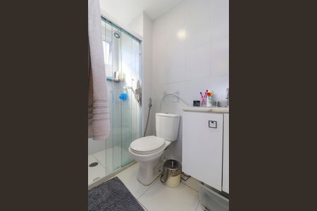 Apartamento à venda com 65m², 2 quartos e 1 vagaBanheiro da Suíte