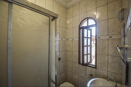 Casa à venda com 300m², 7 quartos e 1 vaga Casa à venda com 300m², 7 quartos e 1 vagaBanheiro 3