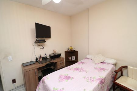 Apartamento à venda com 64m², 2 quartos e 1 vagaQuarto 2