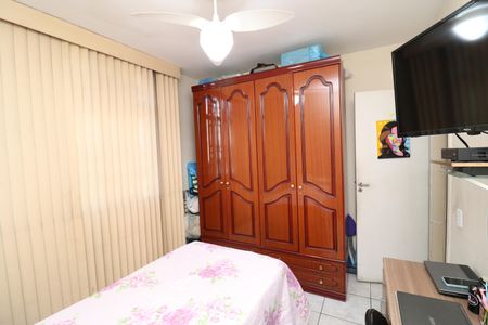 Apartamento à venda com 64m², 2 quartos e 1 vagaQuarto 2